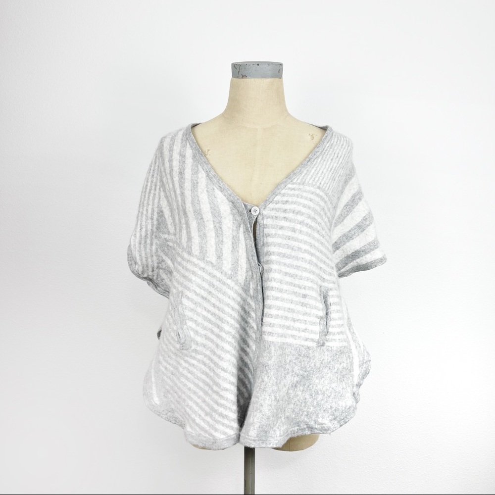 Splendid Poncho Cashmere Sweater Gray Short Sleeve